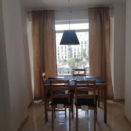 3 Appartement *